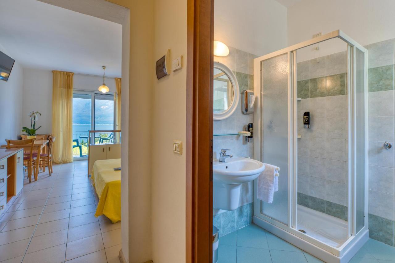 Hotel Casa Piantoni Limone sul Garda Buitenkant foto