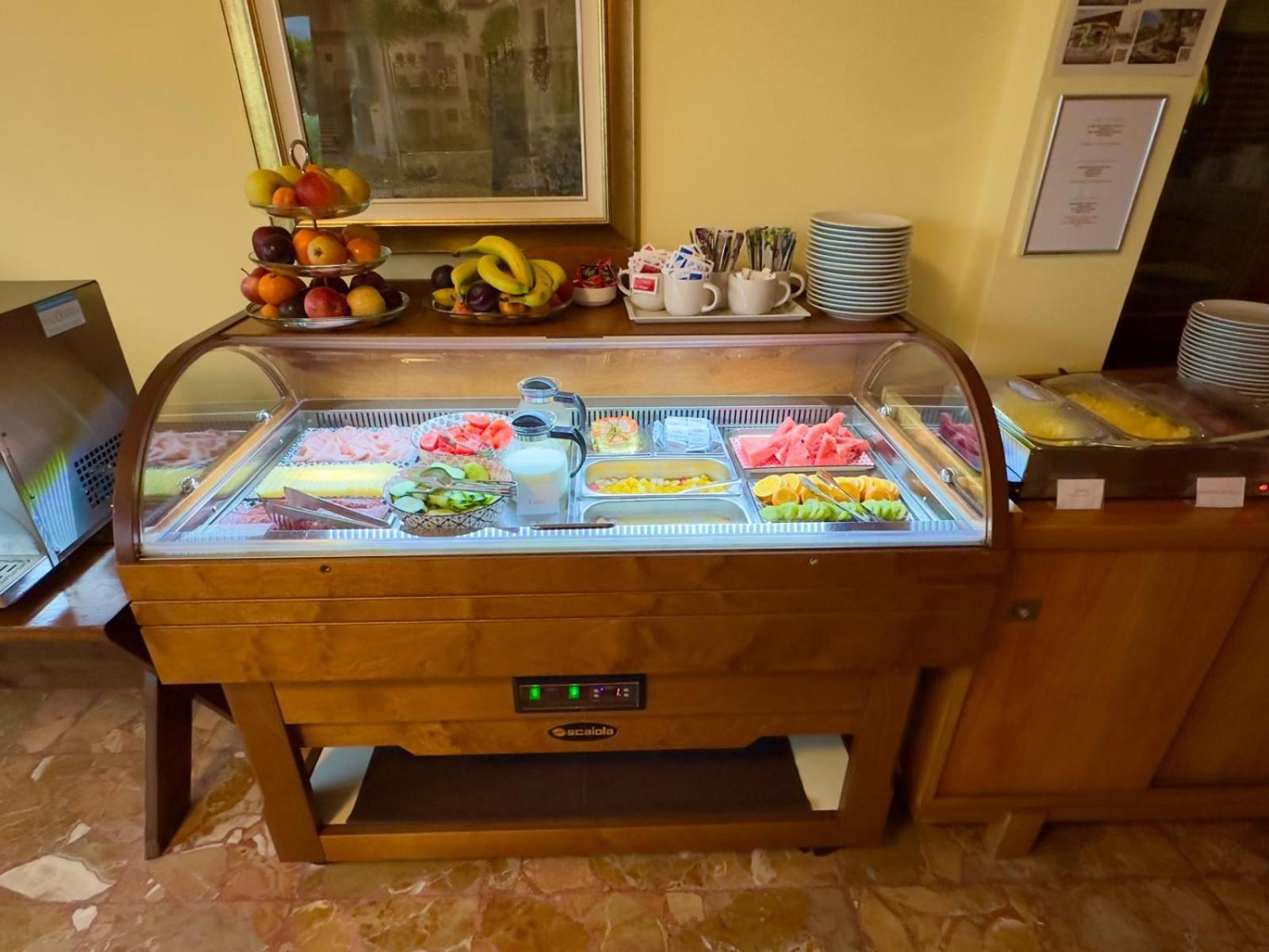 Hotel Casa Piantoni Limone sul Garda Buitenkant foto
